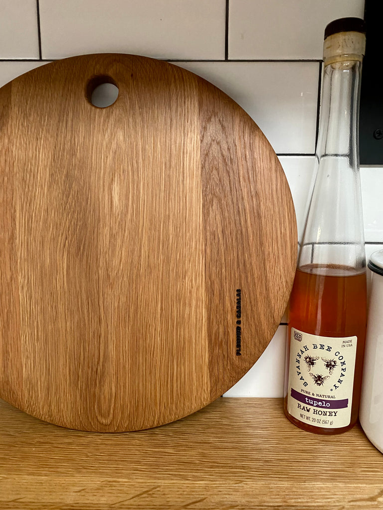 White Oak Minimal Round Serving or Charcuterie Board